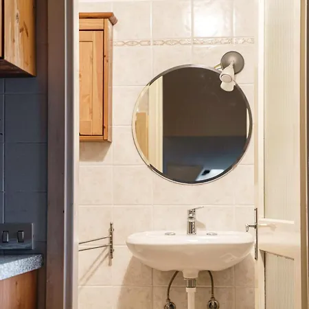 Apartament Tessa *