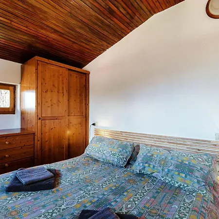 Apartament Tessa *