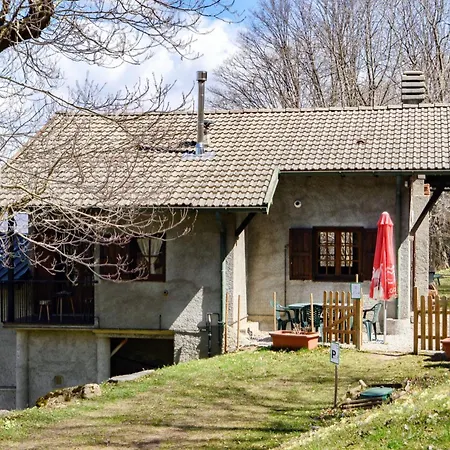 Tessa Apartament *