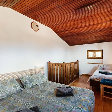 Tessa Apartament *